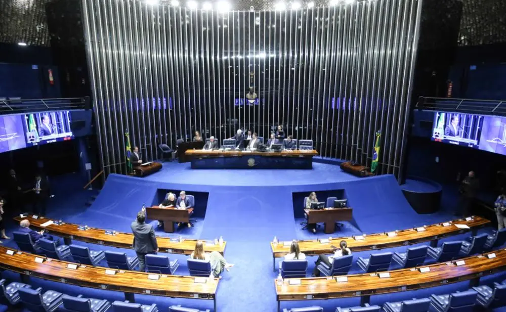 109 deputadas na Câmara e 12 senadoras no Senado, maiores números da história, por causa das eleições. É um avanço visí…
