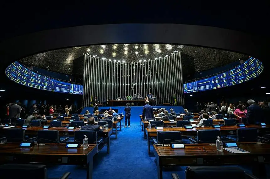 45 senadores bolsonaristas em 2027, a aproximação do quórum para impeachment de ministros do STF fica mais real. A pres…