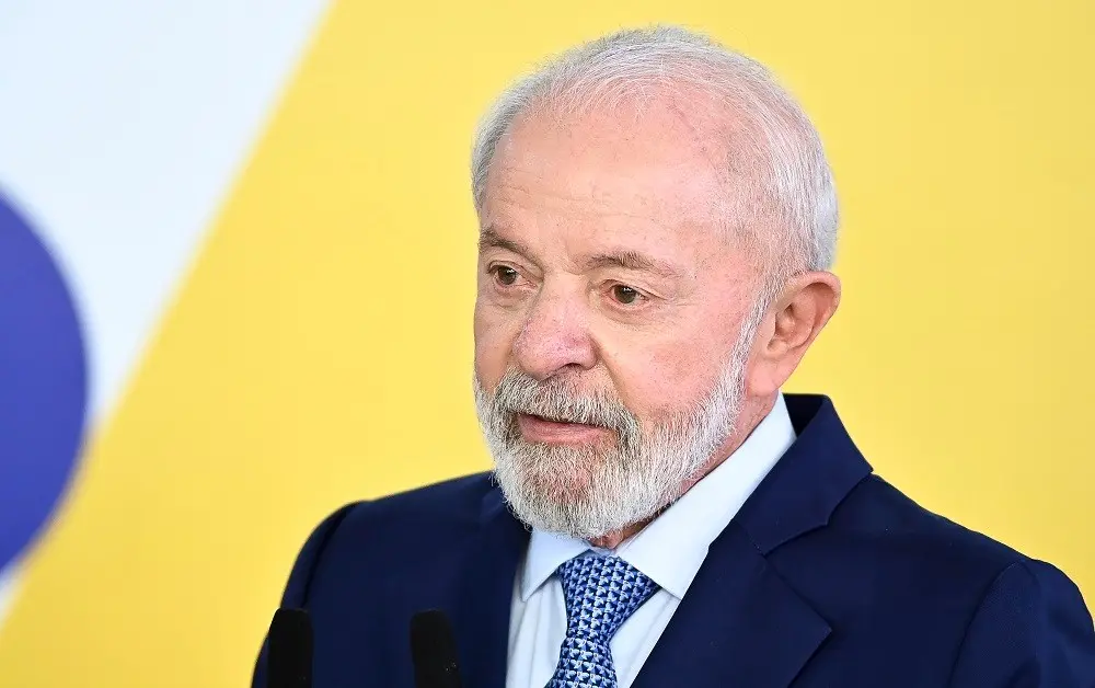 STF com ministros ligados ao Banco Master. Lula falou que precisa carregar essa promiscuidade nas costas e defender a r…