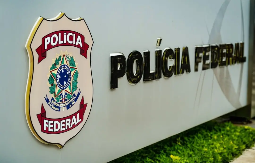 2,8 milhões apreendidos pela Polícia Federal no primeiro turno das eleições. Compra de votos e propaganda irregular for…