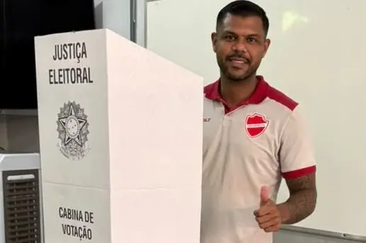 Romário Policarpo obteve 55.337 votos na disputa pela Assembleia Legislativa de Goiás, ficando com a sexta maior votaçã…