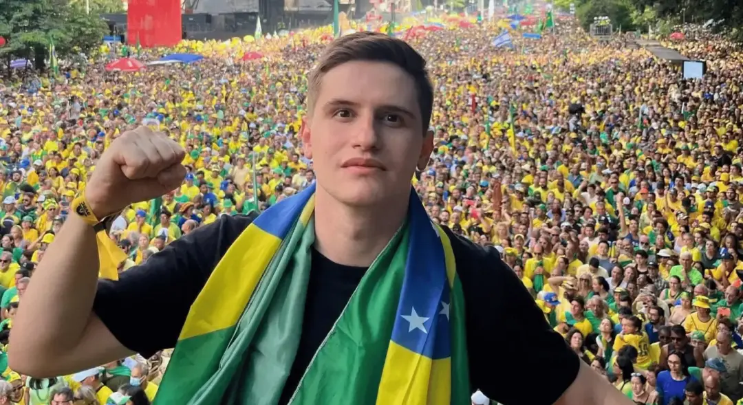 Pavanato se reuniu com aliados do PL em Brasília para tratar da campanha de Flávio no segundo turno. Movimentação polít…