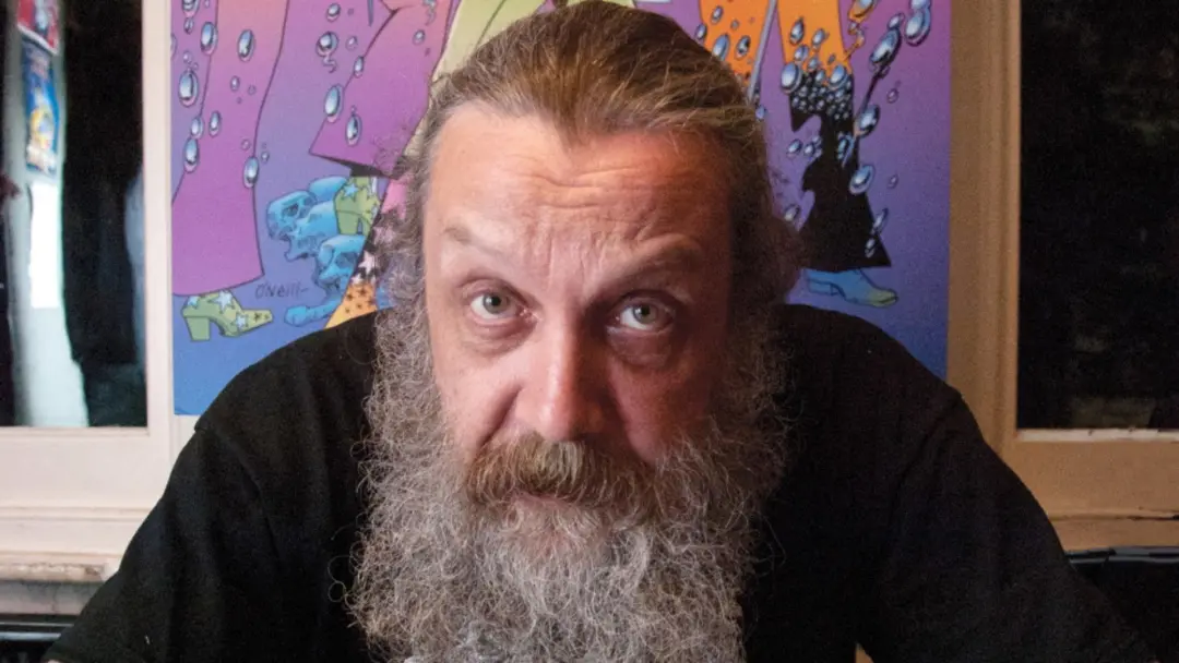 Alan Moore apresentou uma versão de Superman há 27 anos, provando que ele antecipou o que vemos hoje com outros persona…