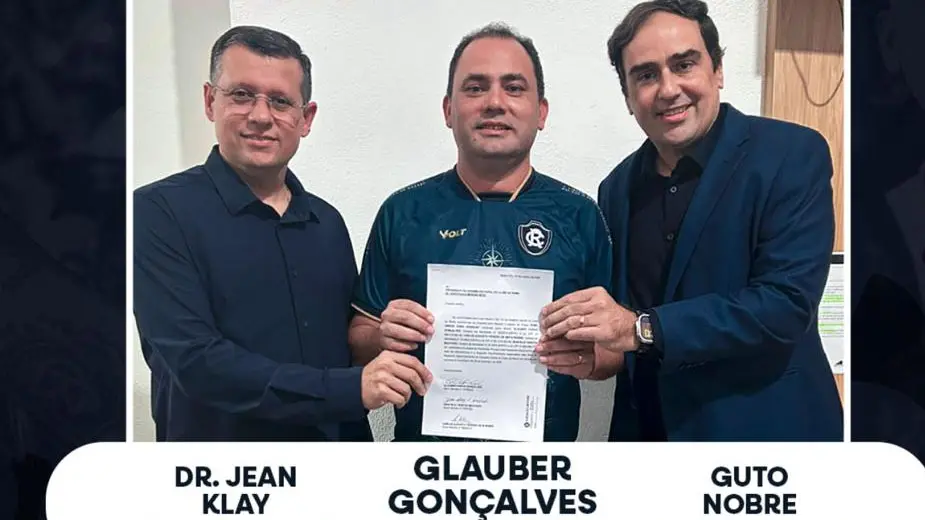 Glauber Gonçalves registrou chapa para presidente no Remo, com Tonhão apoiando a candidatura na sede social do clube. É…