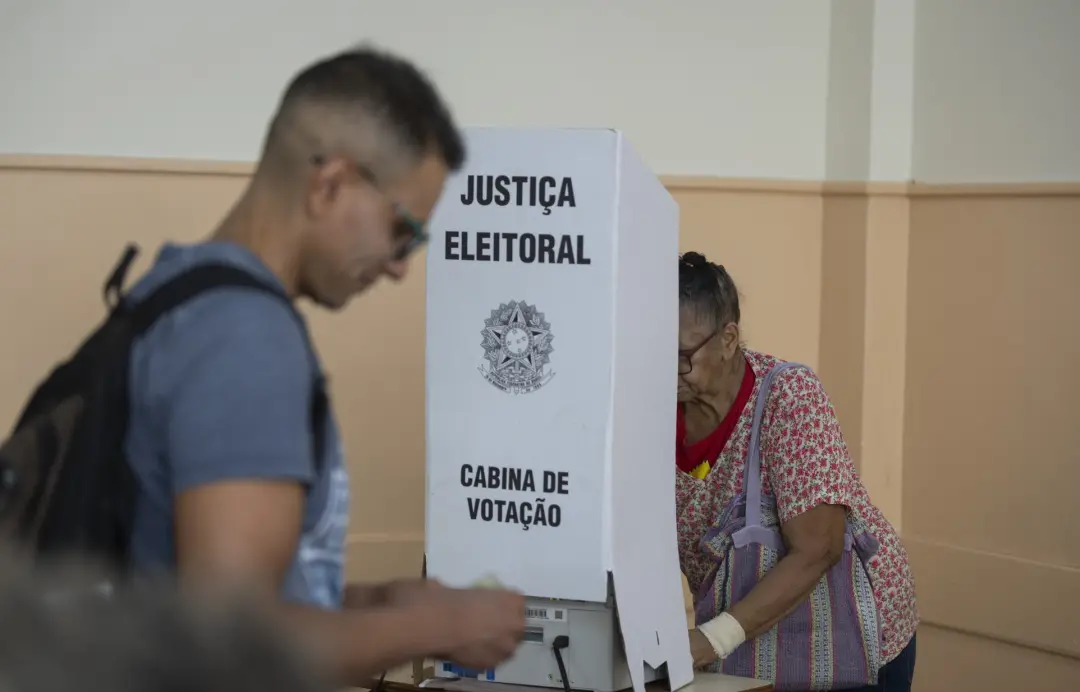 1.191 registros de crimes eleitorais foram apontados no primeiro turno, com R$ 650 mil apreendidos em operações no país…