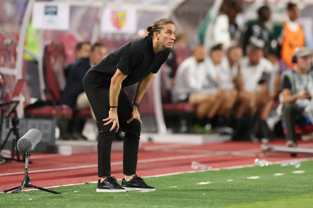 Filipe Luís, técnico do Monaco, levou o time à liderança da Ligue 1 francesa na estreia. Ele fala de organização e exig…