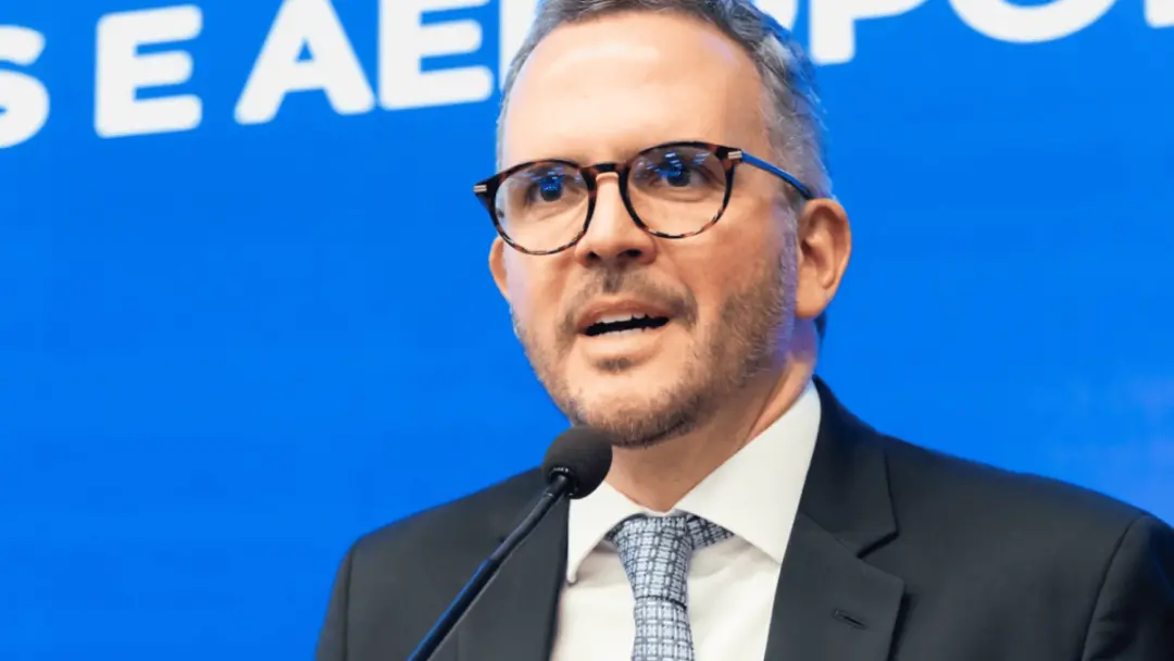 Ministro Tomé Franca lança nova carteira de investimentos em portos e aeroportos em Brasília. É importante ter um plano…