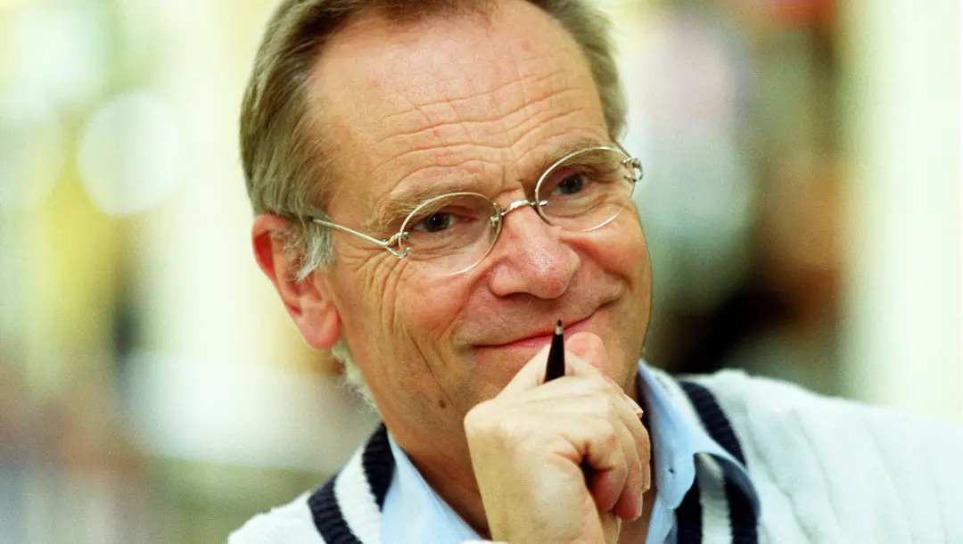 Jeffrey Archer, autor e político britânico, faleceu aos 86 anos em casa. É sempre um choque ver figuras públicas que mi…