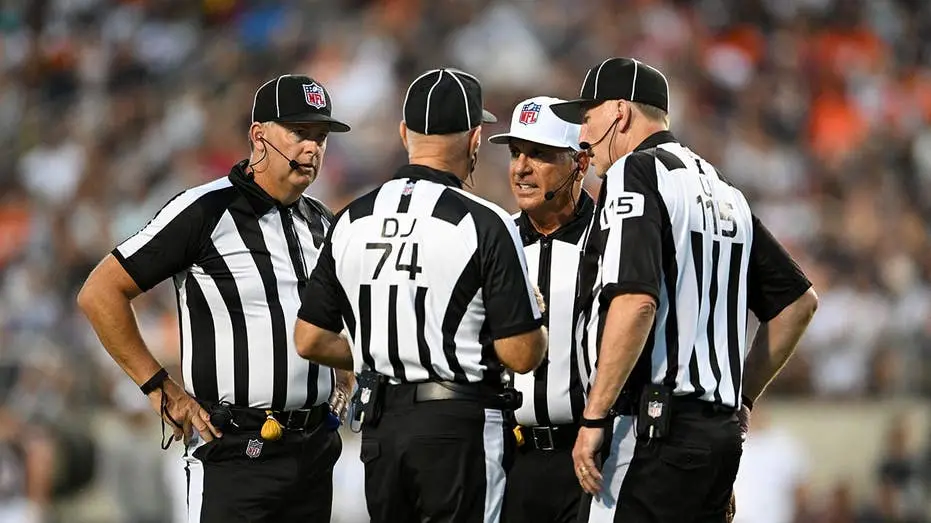 Dois juízes da NFL, Jeff Seeman e Adrian Hill, foram suspensos por conduta pouco profissional com jogadores na Semana 4…