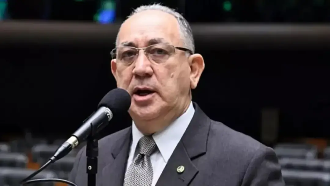 Paulo Freire, deputado do PL, foi reeleito para o quinto mandato consecutivo em São Paulo. A reeleição em meio a tantos…
