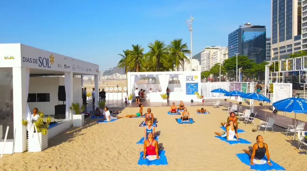 Copacabana recebe o Festival Dias de Sol até 11 de outubro com atividades gratuitas na Praça do Lido. É bom ver que o e…