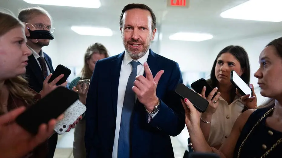 Senador Chris Murphy se encontrou com o Príncipe Herdeiro da Arábia Saudita para falar sobre o fim da guerra no Irã e u…