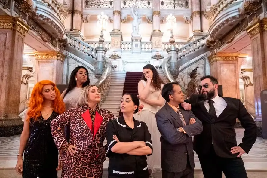 Ópera do Meio-Dia vai apresentar Cinderela no Theatro Municipal do Rio de Janeiro em quatro sessões gratuitas em outubr…