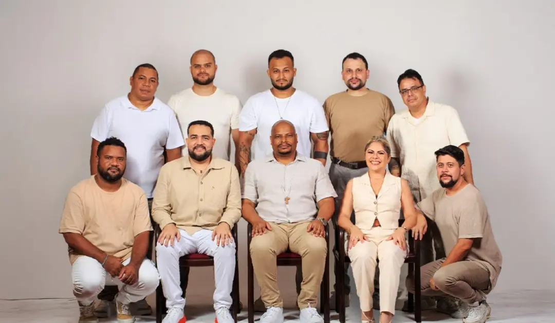 Ministério Seráfico e Davidson Silva fazem show no Teatro Waldemar Henrique na quinta, dia 08 de outubro, às 19h30, dur…