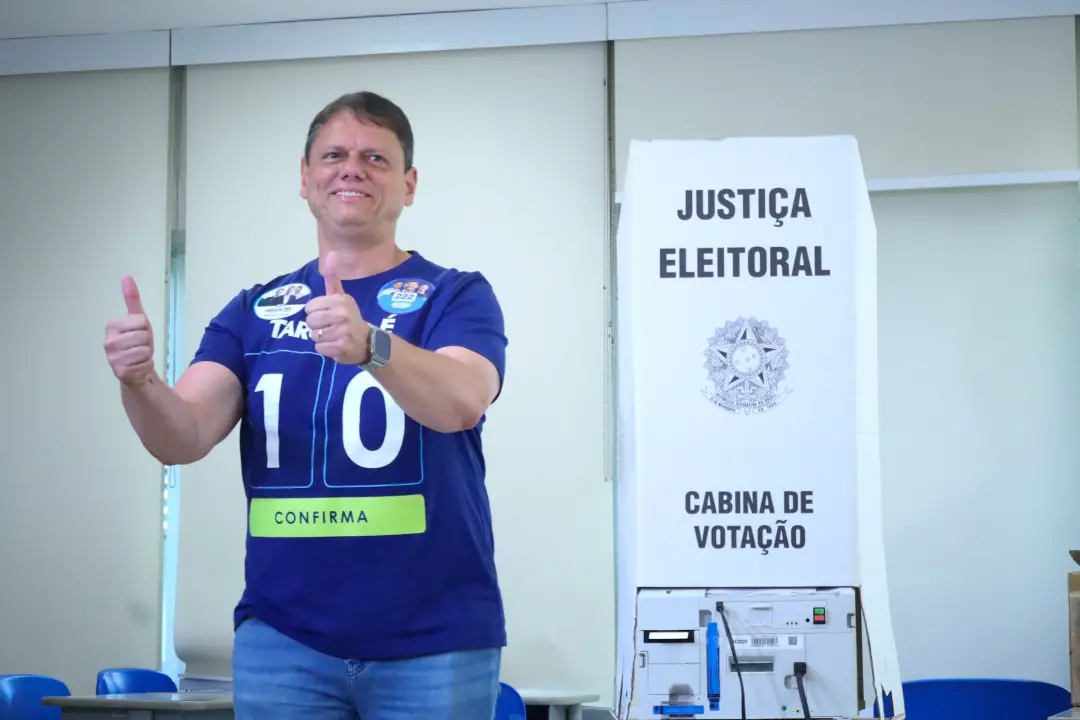 Tarcísio de Freitas, reeleito em São Paulo, propôs plano combinando tecnologia, obras e desenvolvimento econômico para …