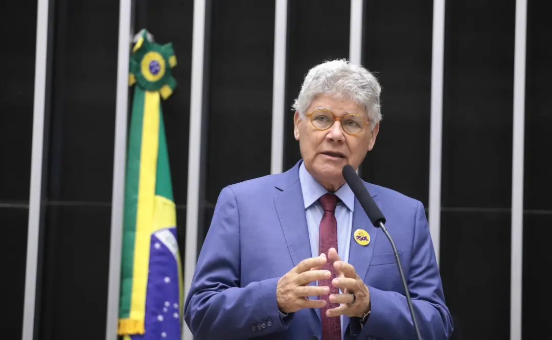 Apenas 45,7% dos deputados da bancada federal do Rio foram reeleitos, com Tarcício Motta e Chico Alencar ficando como s…