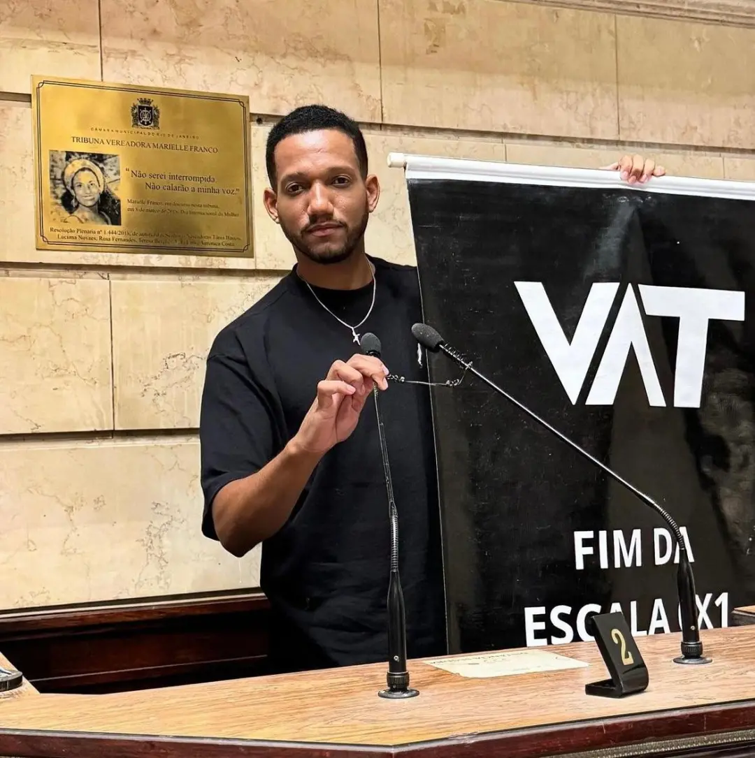 Rick Azevedo foi eleito deputado federal com 191.371 votos no Rio de Janeiro, após ganhar notoriedade defendendo o fim …