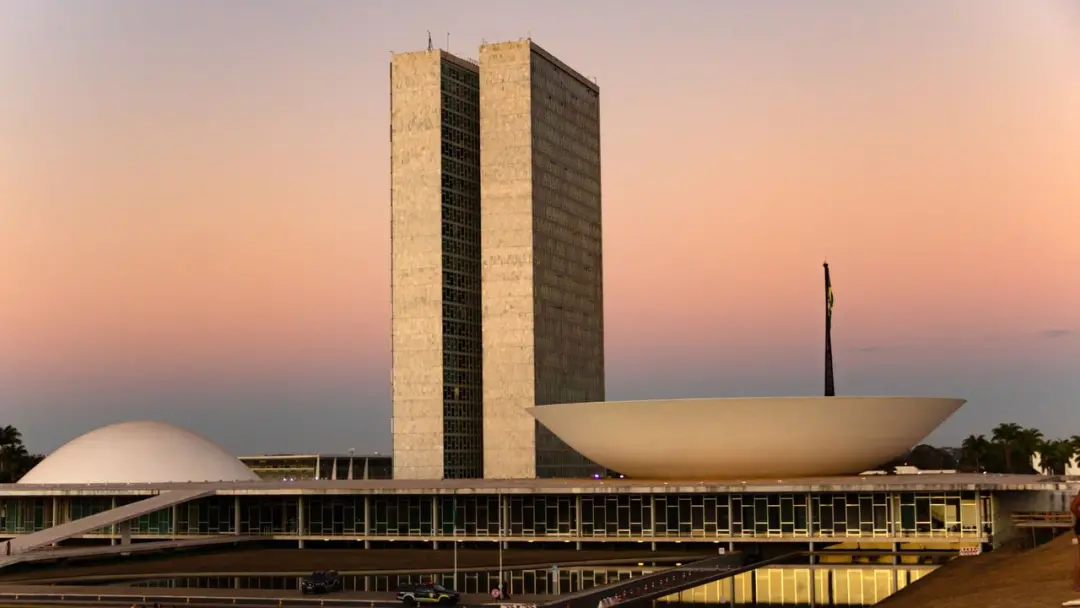 Nova lei mudou o CTN, dizendo que multas fiscais não podem passar de 75% do valor, exceto em casos de fraude. Isso é im…