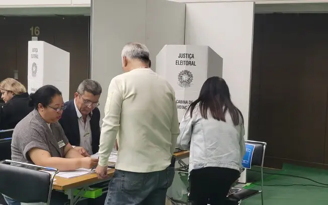 Governadores eleitos no primeiro turno têm entre 37 e 70 anos. O mais jovem, Lucas Ribeiro da Paraíba, foi eleito com 6…
