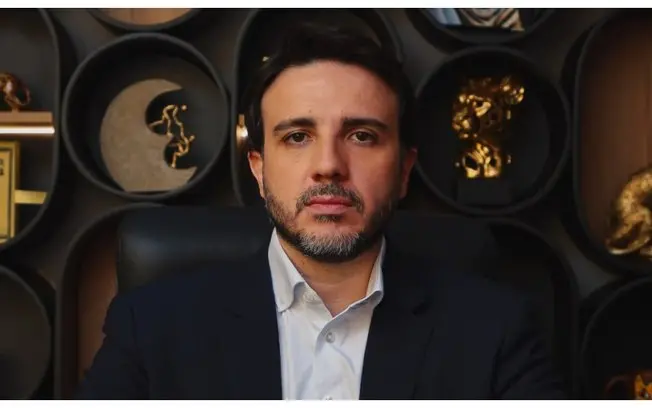 Renan Santos descarta apoio aos candidatos do segundo turno, enquanto PSD de Caiado libera bases para decidir entre Lul…