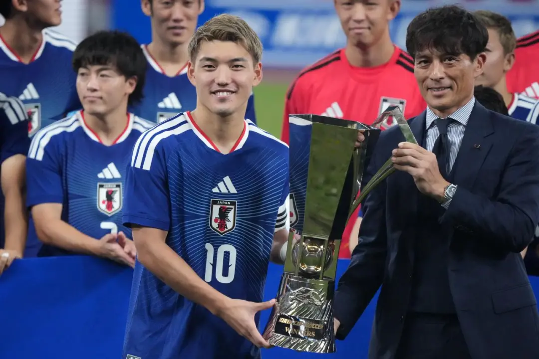Ritsu Doan levou o Japão ao título da Copa Kirin em Tóquio, marcando o gol da vitória contra a Nova Zelândia na final. …