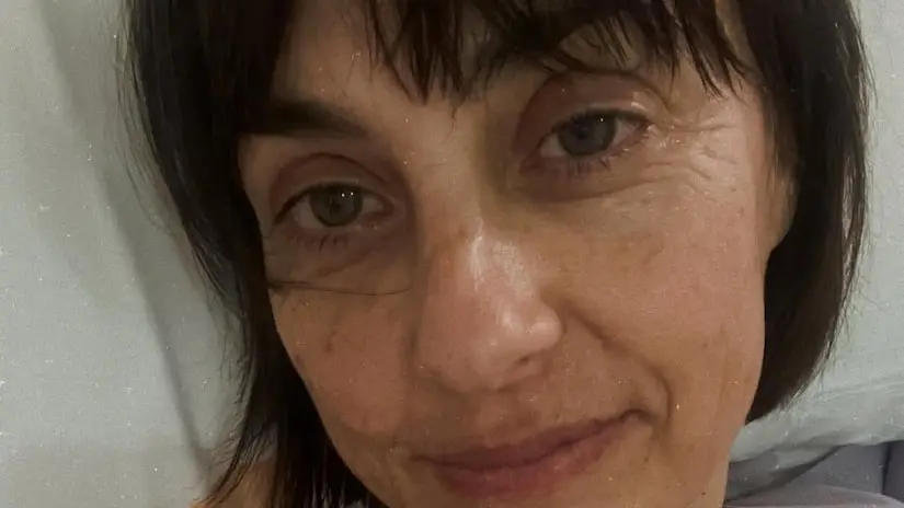 Constance Zimmer diagnosticada com DCIS, ou câncer de mama estágio zero, em março. É um choque ver como a saúde vira um…