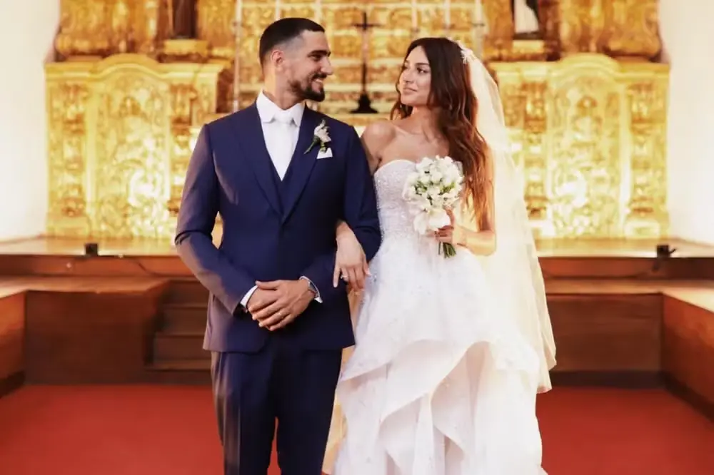 Sete anos de casamento Thaila Ayala e Renato Góes, celebrado em 2019 em Pernambuco. A construção da família é um proces…