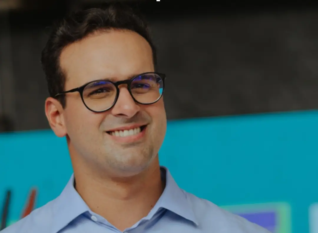 Lucas Ribeiro propõe zerar o IPVA pra motoristas de aplicativo na Paraíba nos primeiros 100 dias de governo. Isso ajuda…