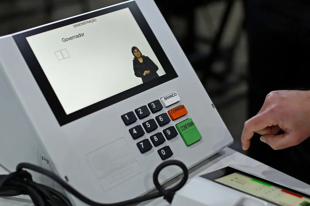 Eleitor que não votou no primeiro turno de 2026 pode votar no segundo turno, dia 25 de outubro. Essa regra vale mesmo s…