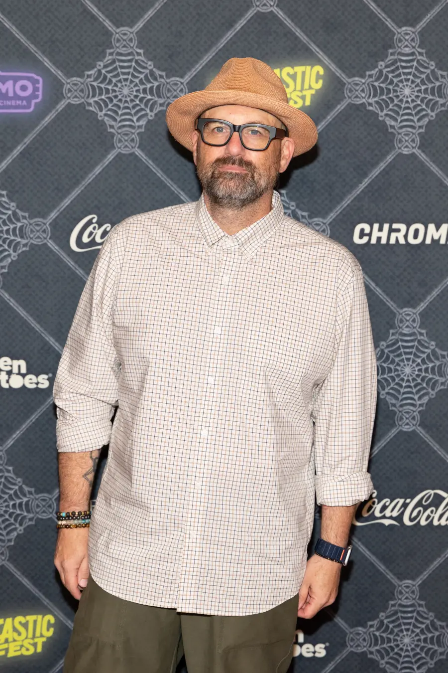 Nick Simon assinou com IAG após a estreia em Fantastic Fest do filme de terror sobrenatural What Happened to Doris?. Ba…