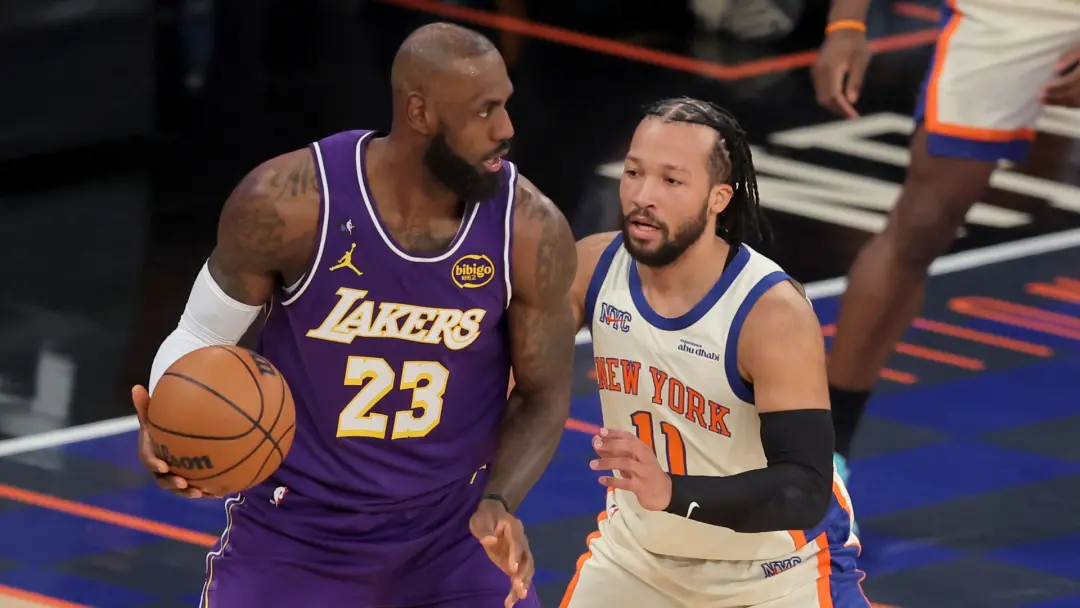 Knicks jogam contra Philadelphia 76ers na pré-temporada 2026-27. É interessante ver o que eles mantêm e o que tentam mu…