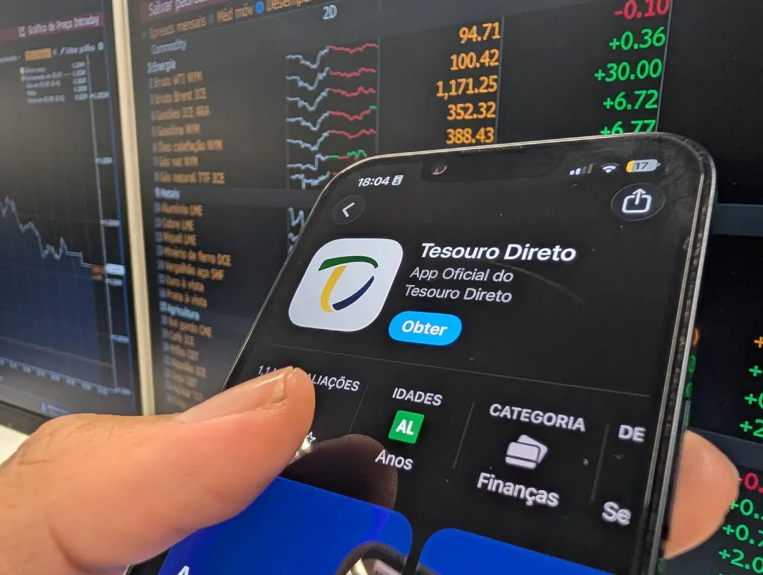 Tesouro Direto fora do ar na segunda, enquanto juros futuros caem para 12,705% em 2028. É estranho a instabilidade ness…
