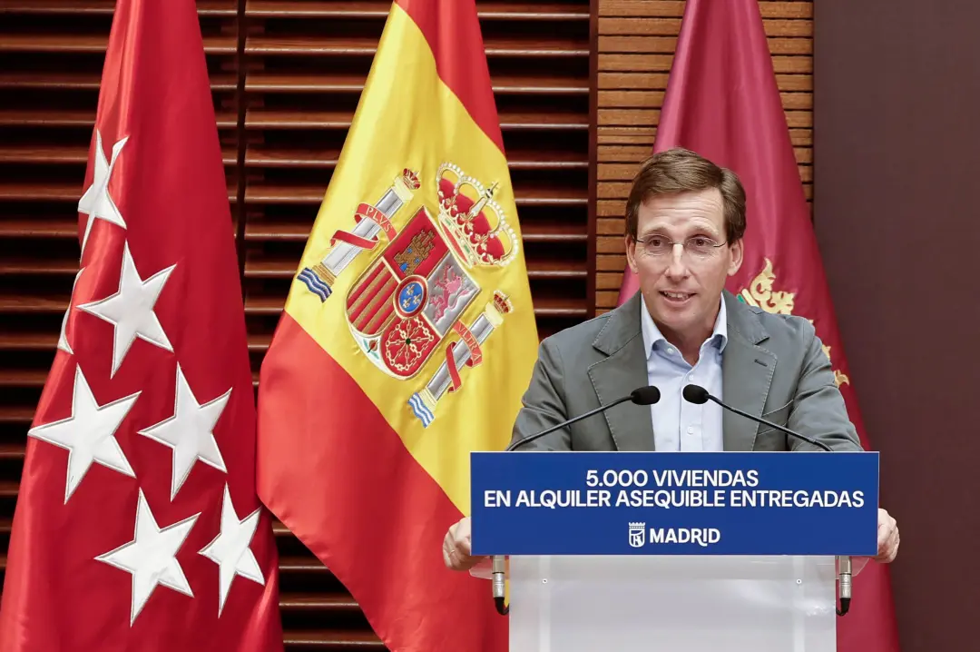 O tribunal de Madrid parou oito despejos, usando a resolução do caso Maricarmen. É um sinal de que há caminhos para res…