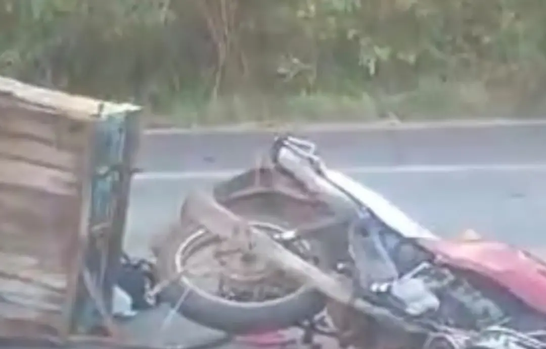 Rorainópolis, no Sul de Roraima, teve um acidente entre motos onde um homem de 66 anos morreu. Uma ultrapassagem pela c…