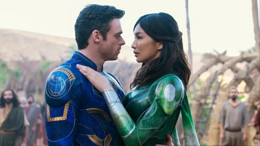 Eternals, filme de 2021, foi o primeiro fracasso de crítica do MCU com 48% no Rotten Tomatoes. É estranho um filme pass…