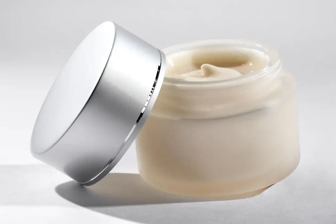 Sete categorias de cosméticos podem ter fabricação artesanal com regras da Anvisa. Isso ajuda muito quem trabalha com p…