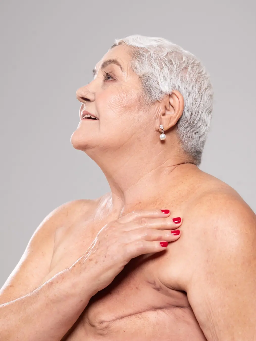 Exposição Cicatrizes reúne 11 mulheres e um homem no Distrito Federal para mostrar as marcas do câncer de mama. Ver as …