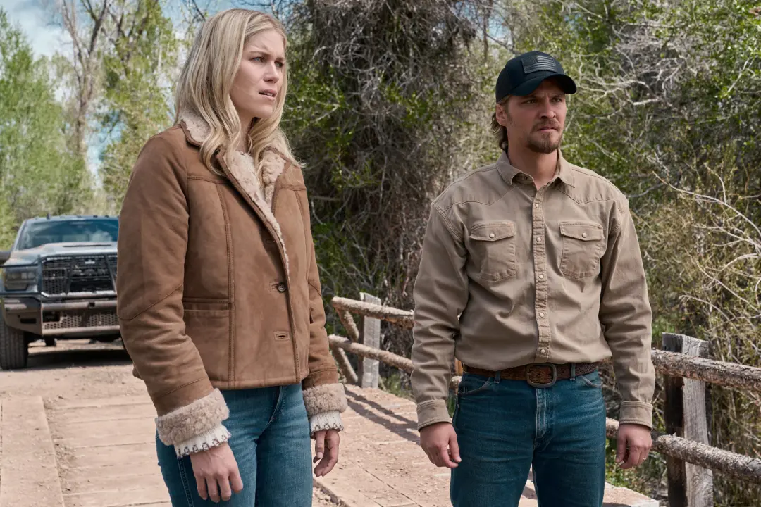 Na estreia da segunda temporada de Yellowstone, um personagem principal morre de forma brutal após o carro cair de um m…