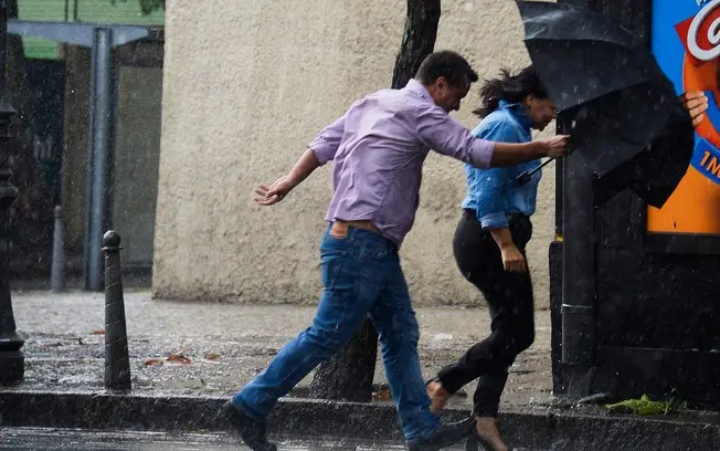 São Paulo com mínima de 17 graus nesta segunda e chuvas fortes previstas para a semana. O tempo instável, causado por u…