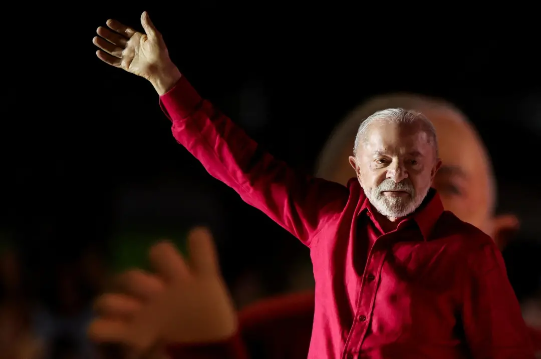 Lula venceu em 35 zonas eleitorais de São Paulo, enquanto Flávio Bolsonaro ficou com 22 na zona norte. A concentração d…