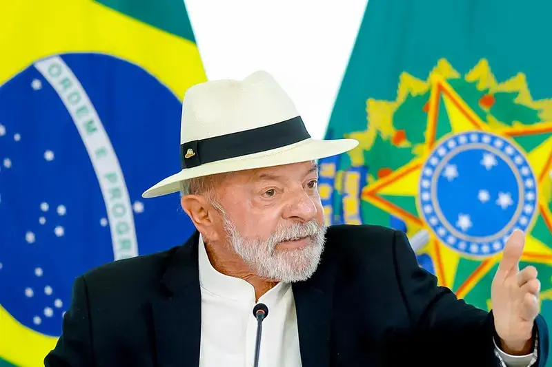 Papuda, 74 votos para Lula na seção 0420, com 162 votos apurados entre presos provisórios. É um direito garantido, mas …