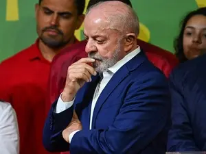 Lula se isolou na campanha, dizem petistas históricos, enquanto era tratado como ídolo. Essa postura me parece um sinal…
