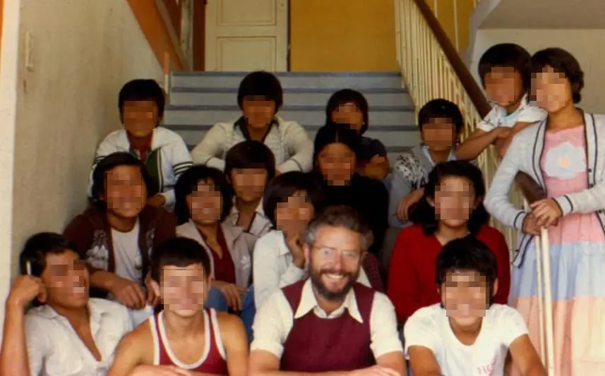 Um padre jesuíta foi expulso do sacerdócio após abusar de menores por trinta anos na Espanha e Bolívia. É um escândalo …