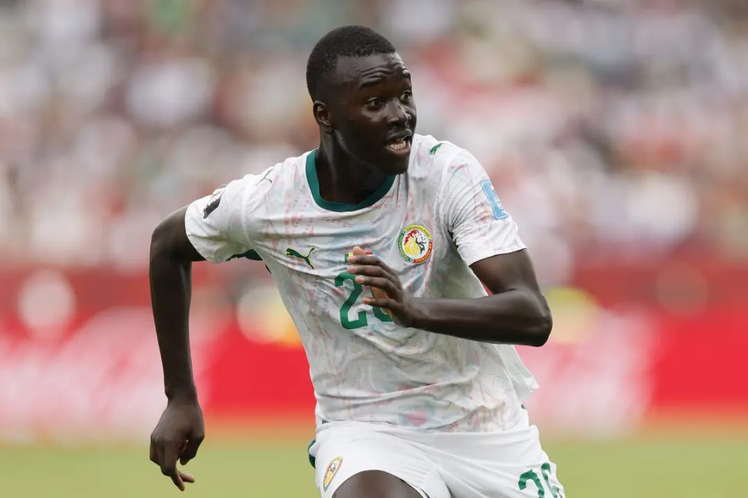 Pape Gueye chamou a situação do Marseille de triste. O meio-campista retornou ao Vélodrome e disse que é difícil ver o …