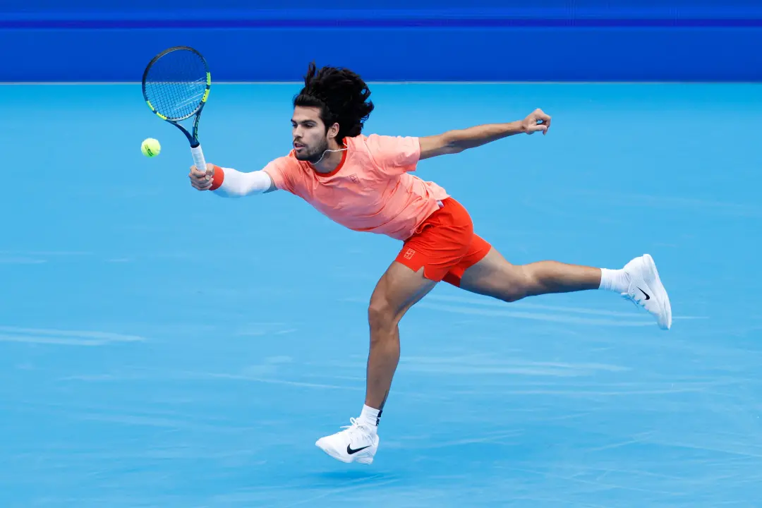 Carlos Alcaraz e Jaume Munar vão se enfrentar nas semifinais do ATP 500 de Tóquio neste domingo. É importante ver como …