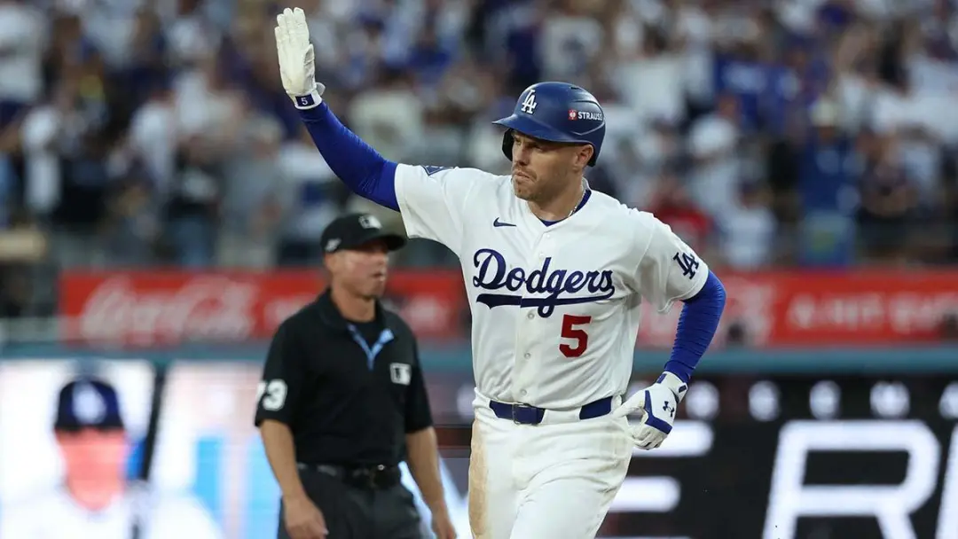 Atlanta Braves venceu os Dodgers de 3 a 2 no segundo jogo da NLDS. Freddie Freeman falou que o maior desafio é achar je…