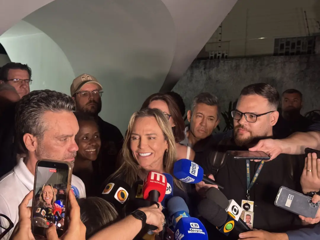 Celina Leão, com 49,93% dos votos, vai para o segundo turno contra Leandro Grass no DF dia 25 de outubro. A gente viu q…