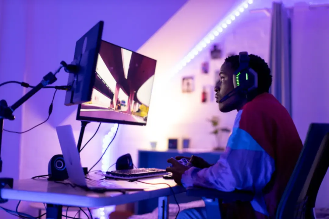 Mais de mil estúdios movem a indústria de games no Brasil, trabalhando desde programação até trilhas sonoras. É bacana …