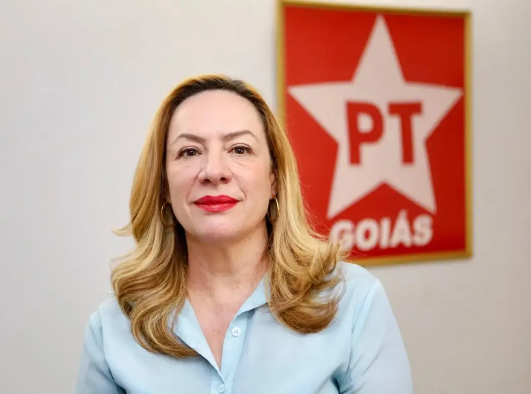 Adriana Accorsi reeleita com 176 mil votos, segunda mais votada, mostrando força no cenário federal. A votação dela é u…