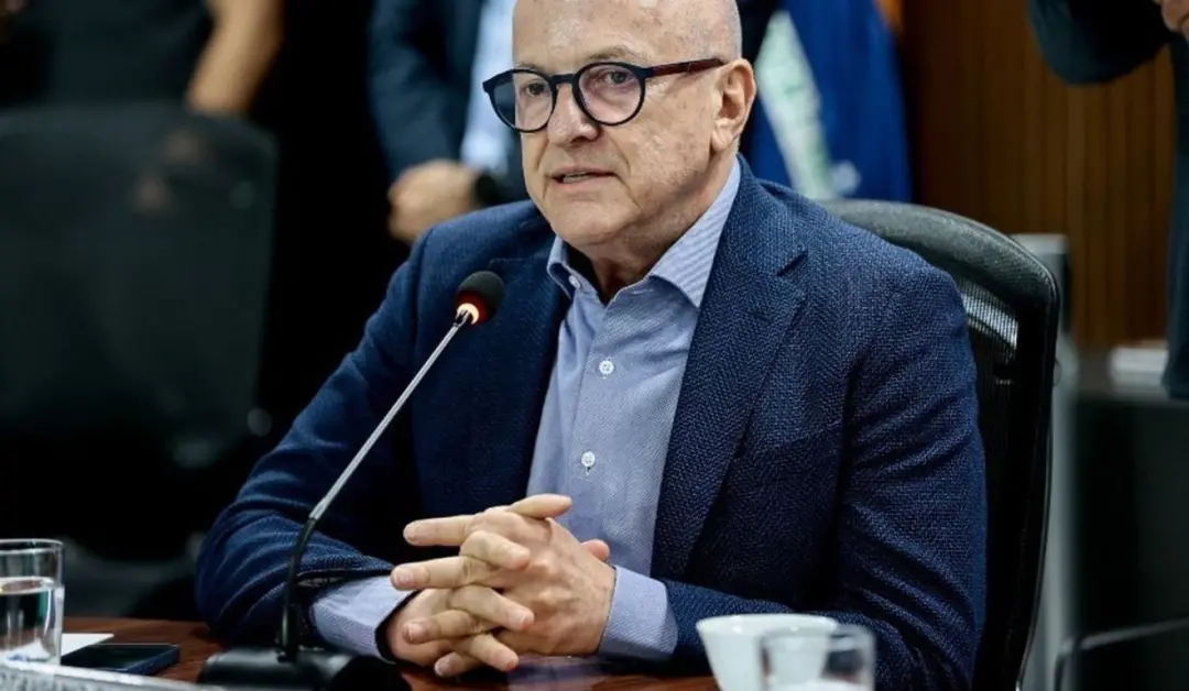 Otaviano Pivetta foi reeleito governador no Mato Grosso com 61,07% dos votos válidos. A disputa mostra como o apoio ao …